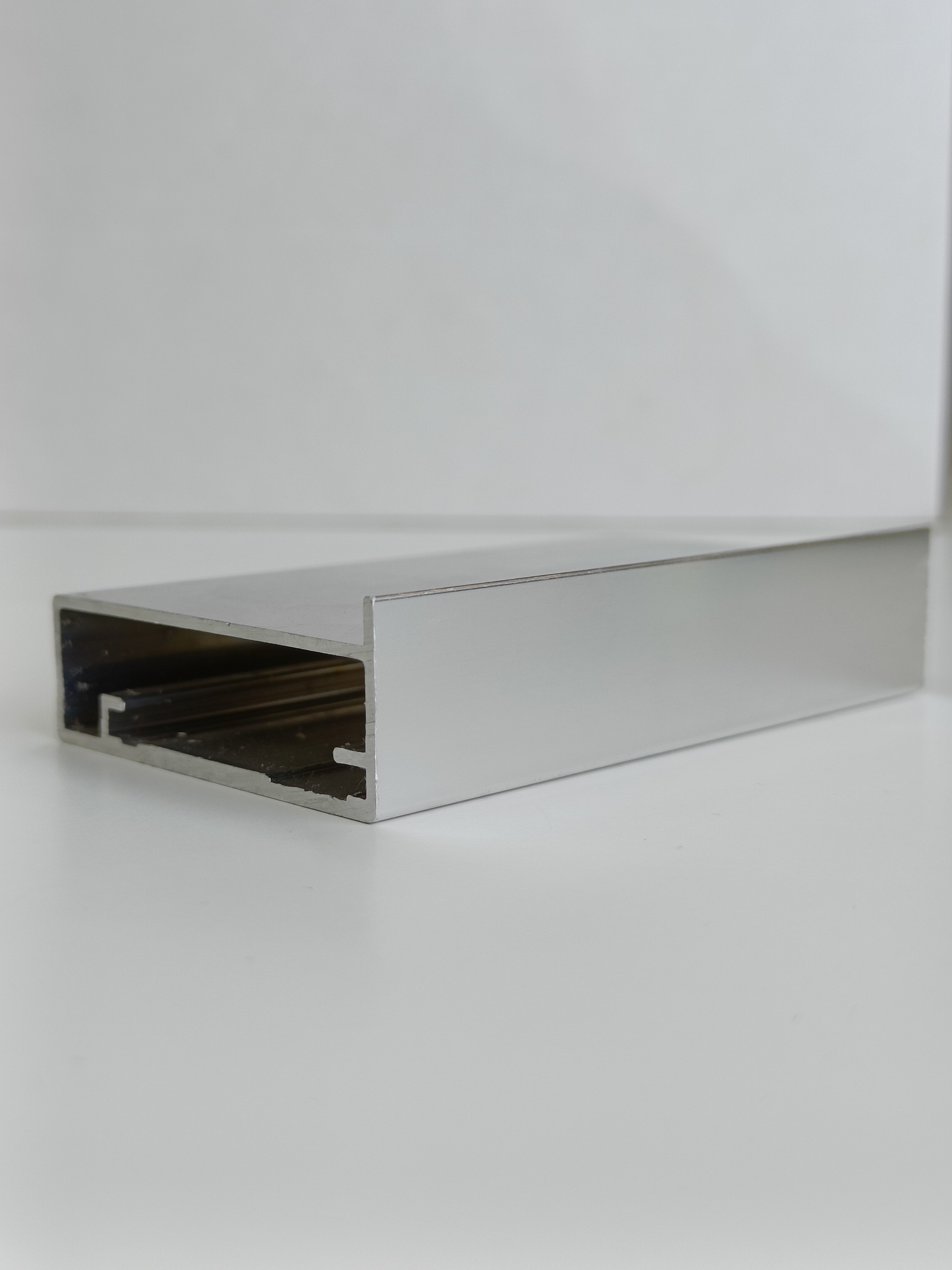 Зеркало в алюминиевой раме 00 Premium Хром - фото 3